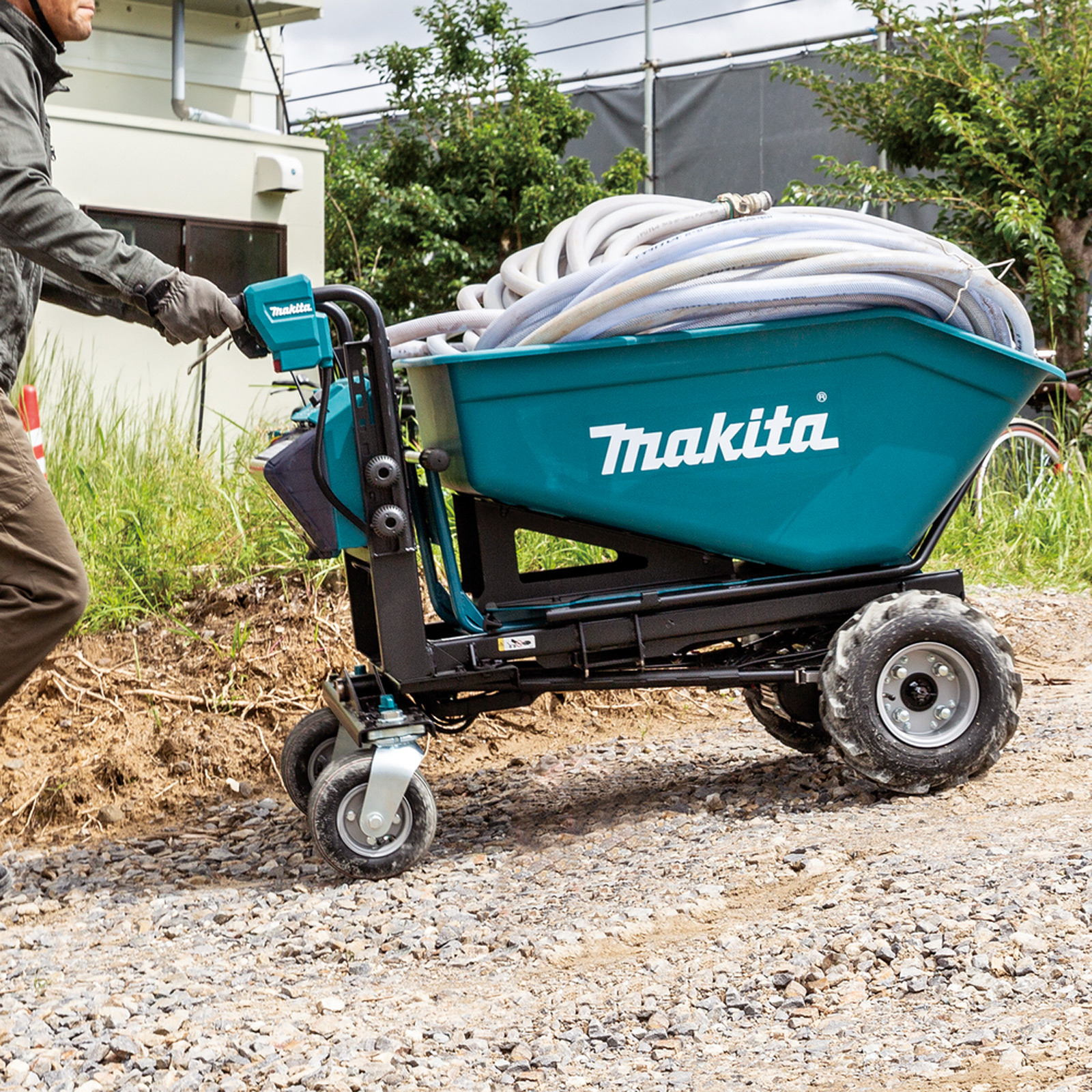 Makita Akku-Schubkarre 2x18V mit elektrischer Kippfunktion Solo - DCU602Z