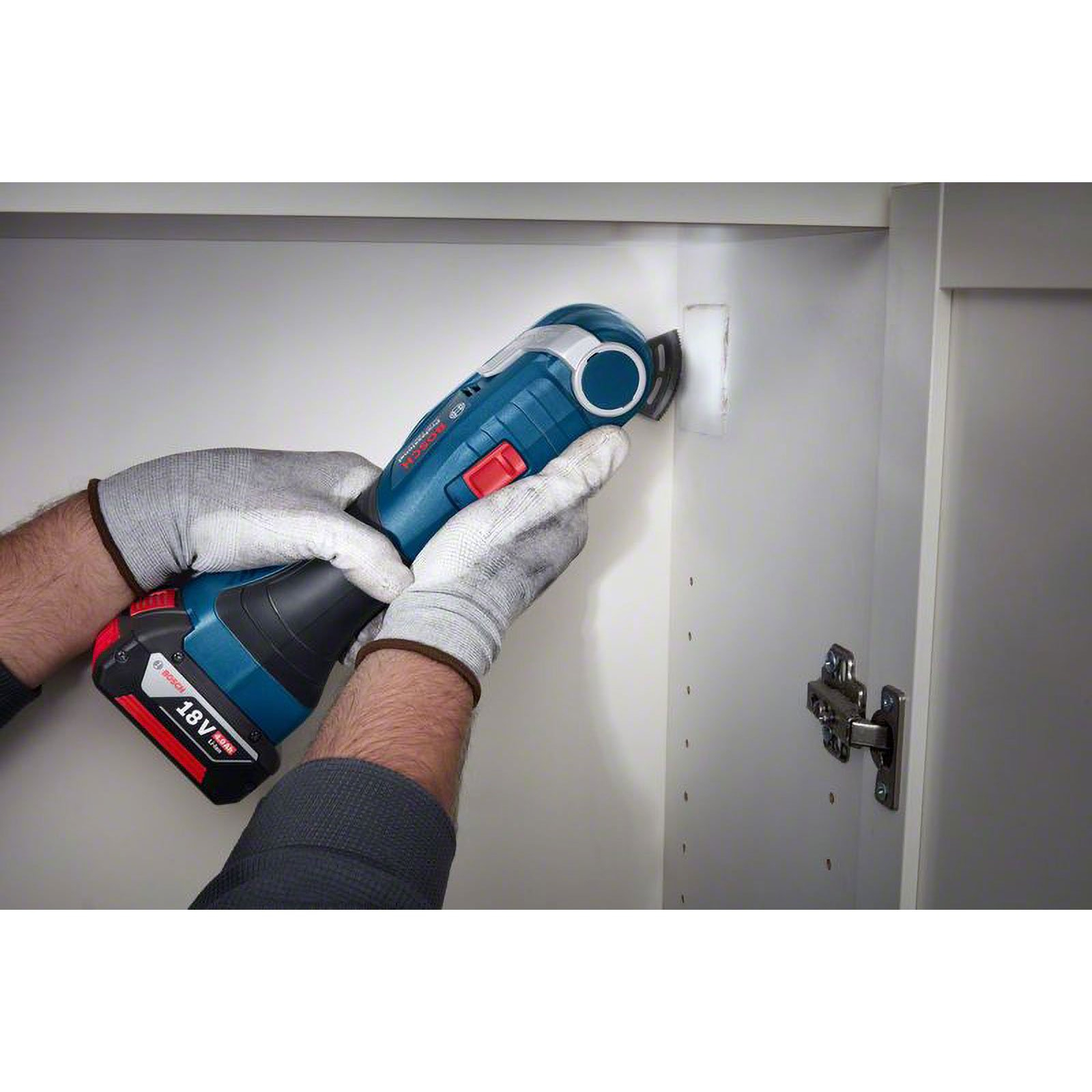 Bosch Akku-Multi-Cutter GOP 18V-34 / 2x 4,0 Ah ProCORE + Ladegerät in L-Boxx 136