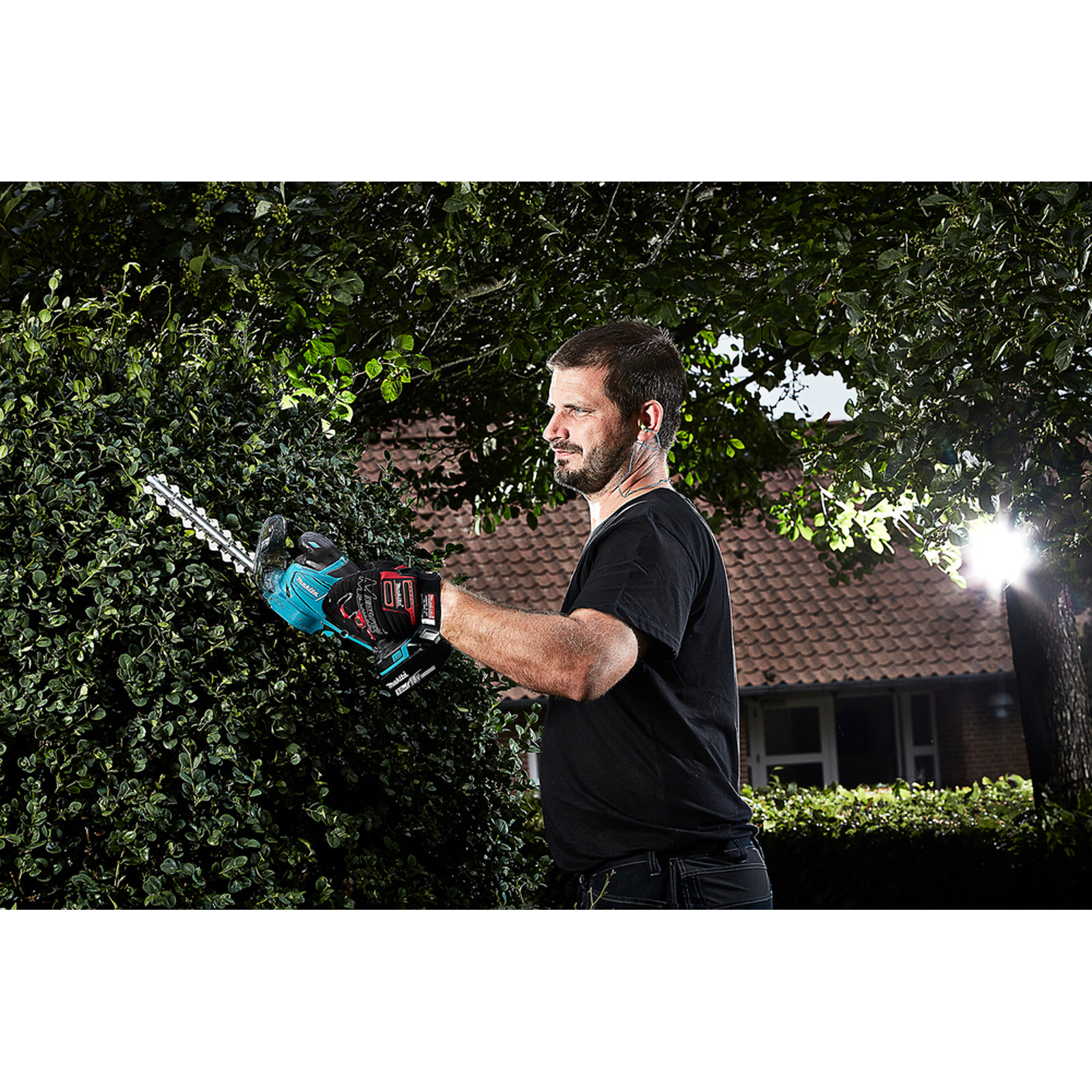 Makita DUM604ZX Akku-Grasschere 18 V Solo inkl. Zubehör-Set