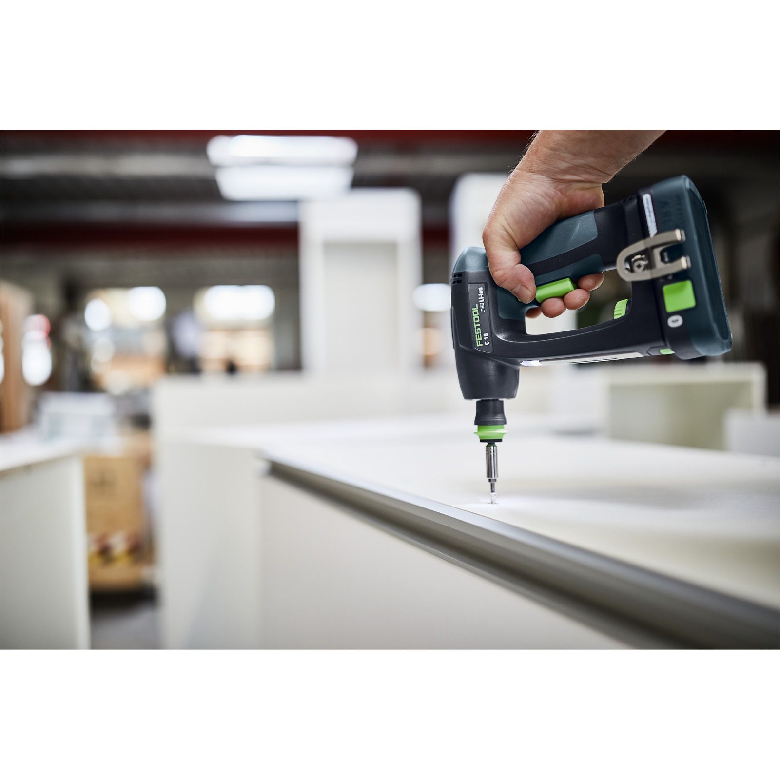 festool_anwendungsbild_c_18_akku-bohrschrauber_1