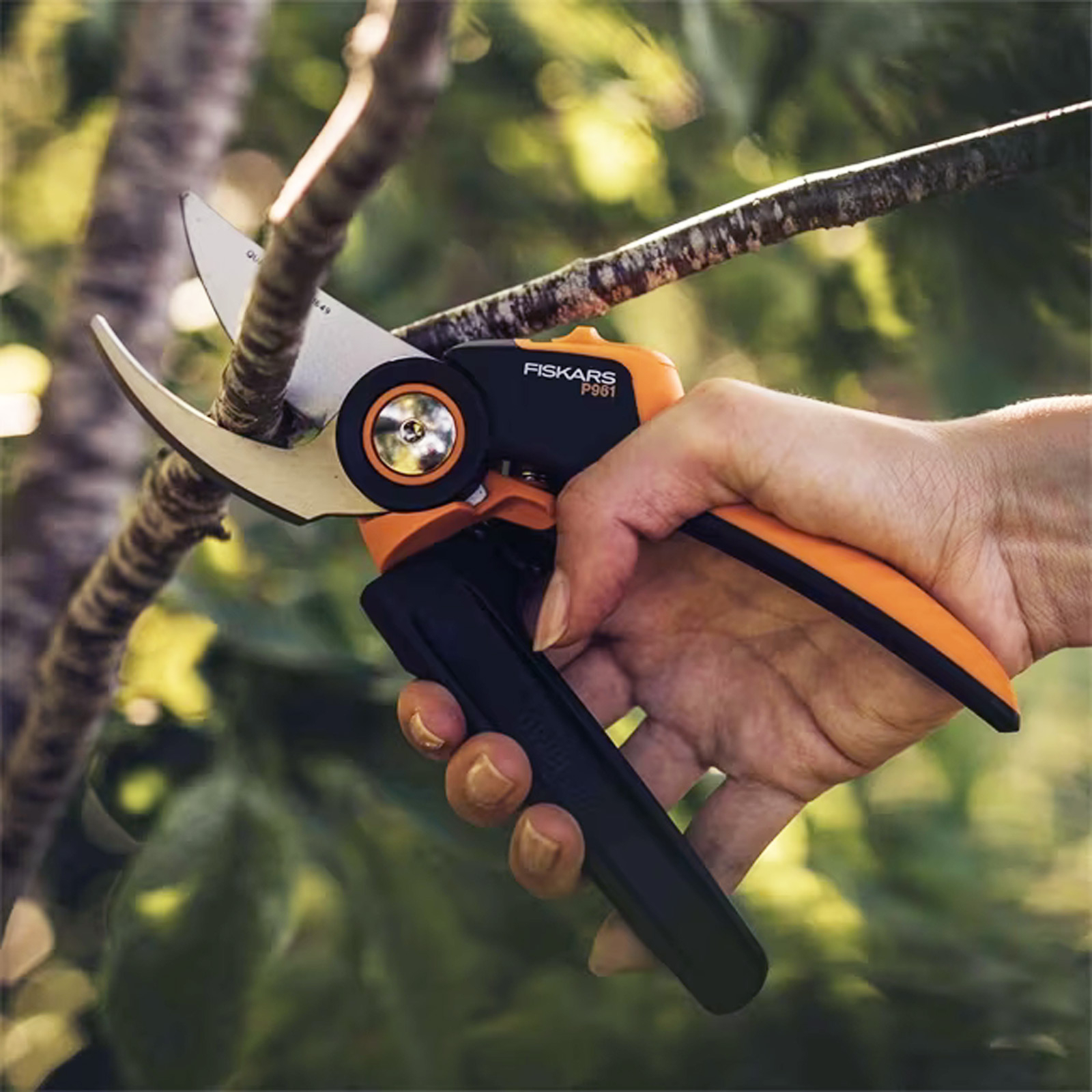 FISKARS Gartenschere Bypass Gesamtlänge 275 mm Schneidleistung 24 mm - 1057173