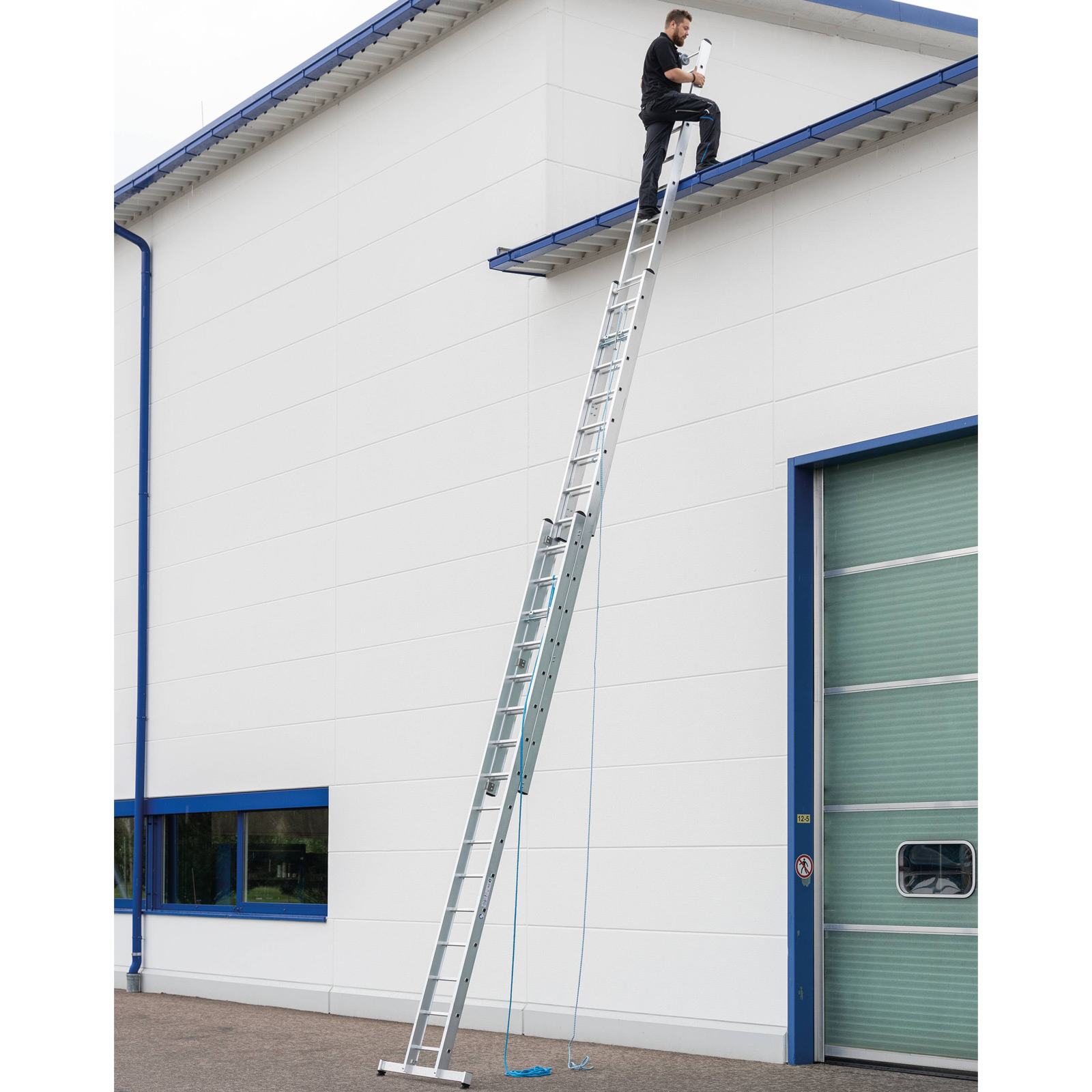 guenzburger_sprossen-seilzugleiter-standard-traverse_anwendungsbild-2_11
