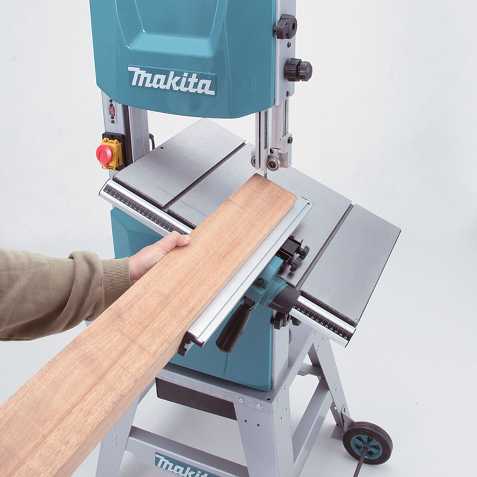 Makita LB1200F Bandsäge 900 W