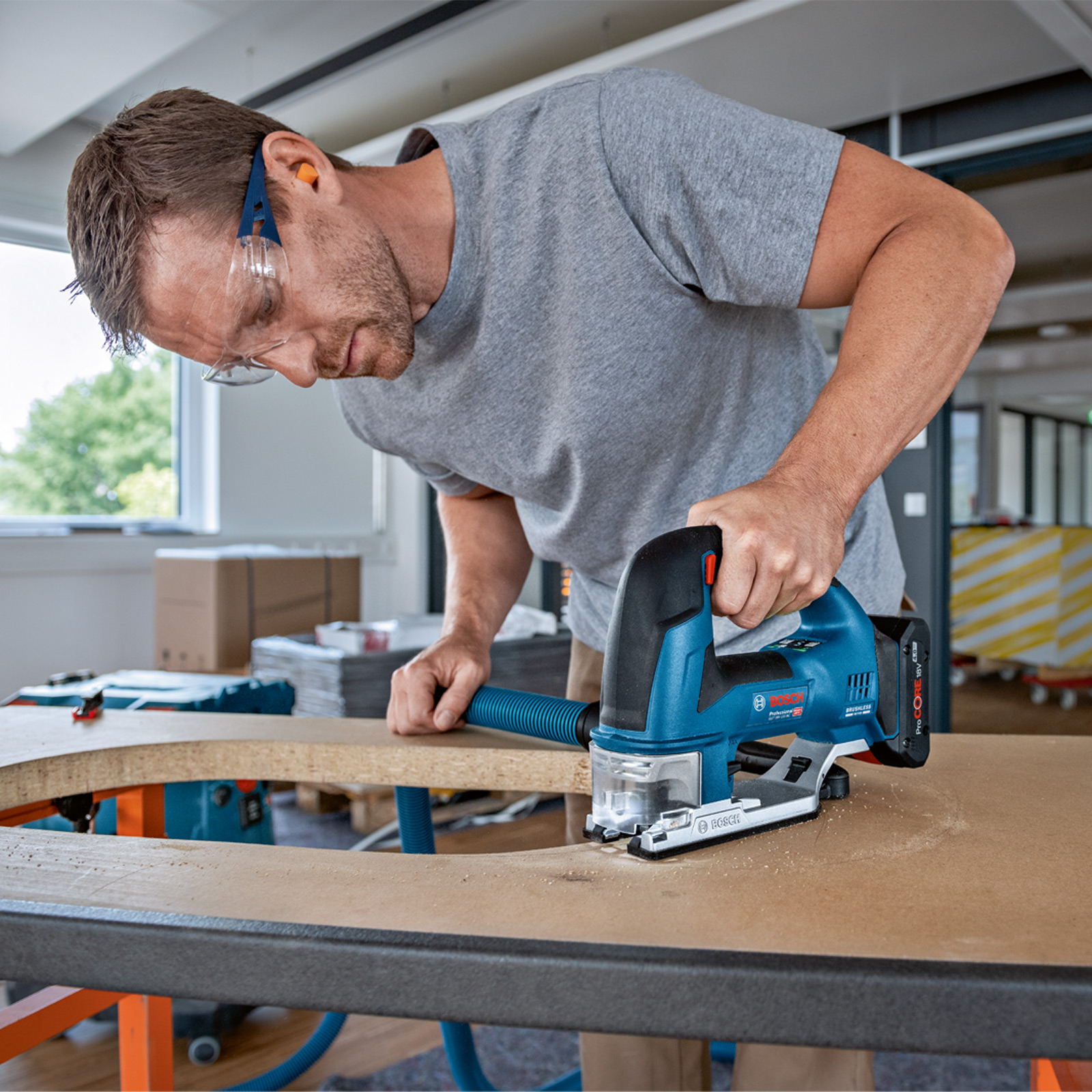 bosch_gst_18v-155_bc_anwendungsbild_9