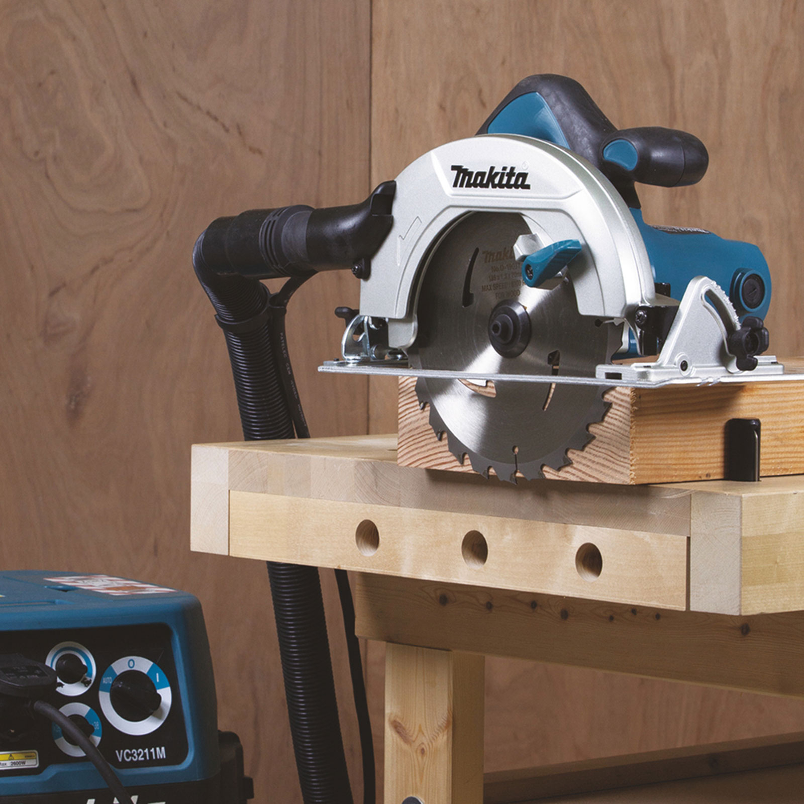 Makita HS7601J Handkreissäge 68 mm Ø 190 mm 1.200 W im MAKPAC