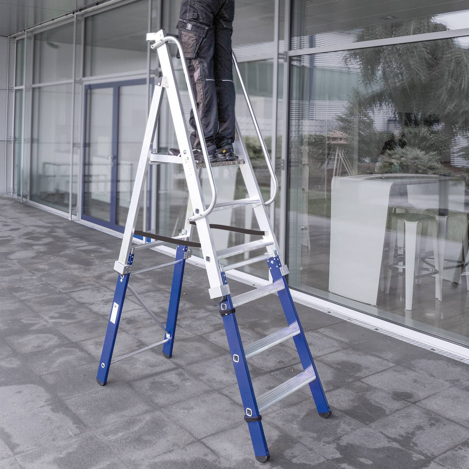 Günzburger Steigtechnik Plattformleiter steckbar mit 2 Handläufen - 052083