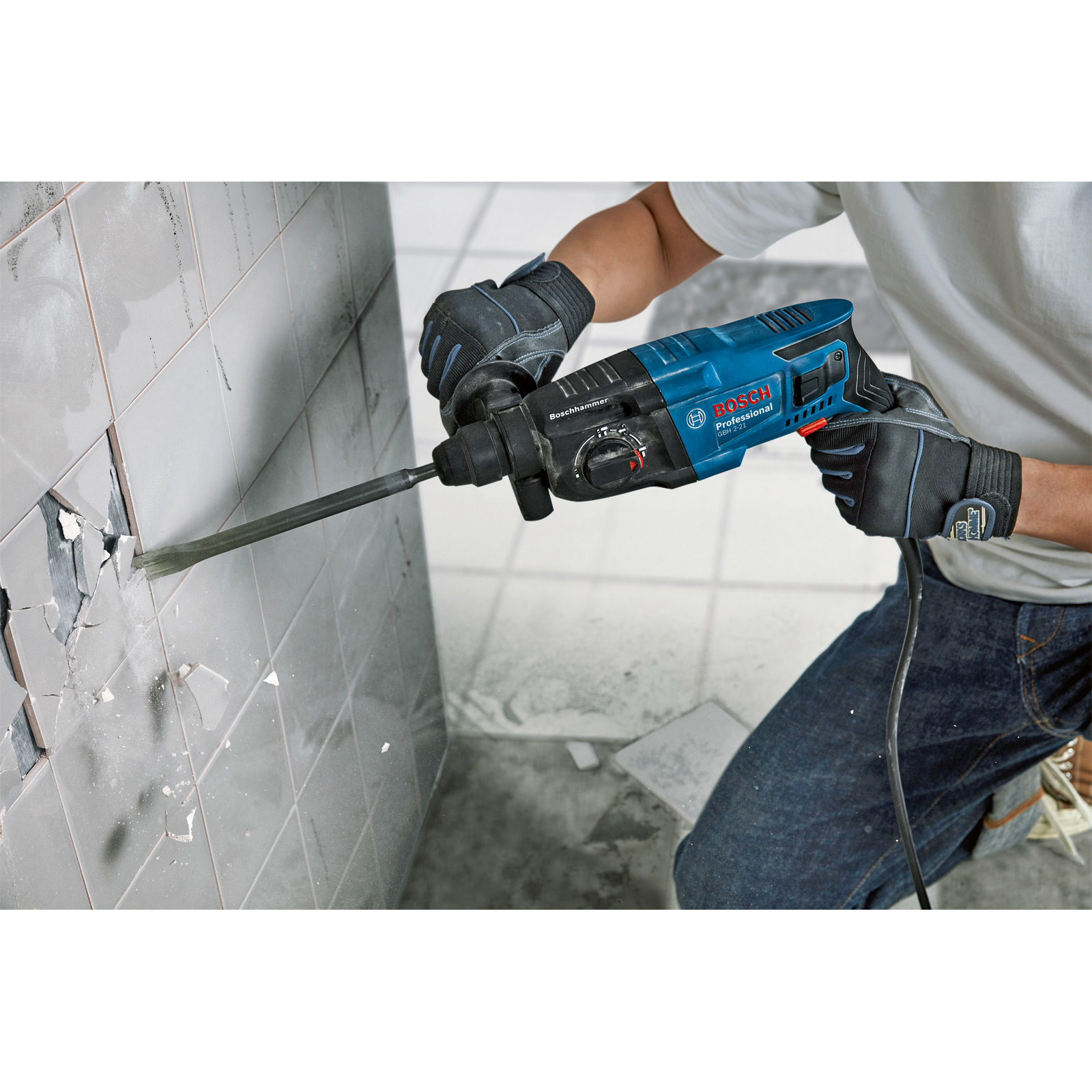 Bosch Bohrhammer GBH 2-21 mit SDS plus im Koffer - 06112A6002