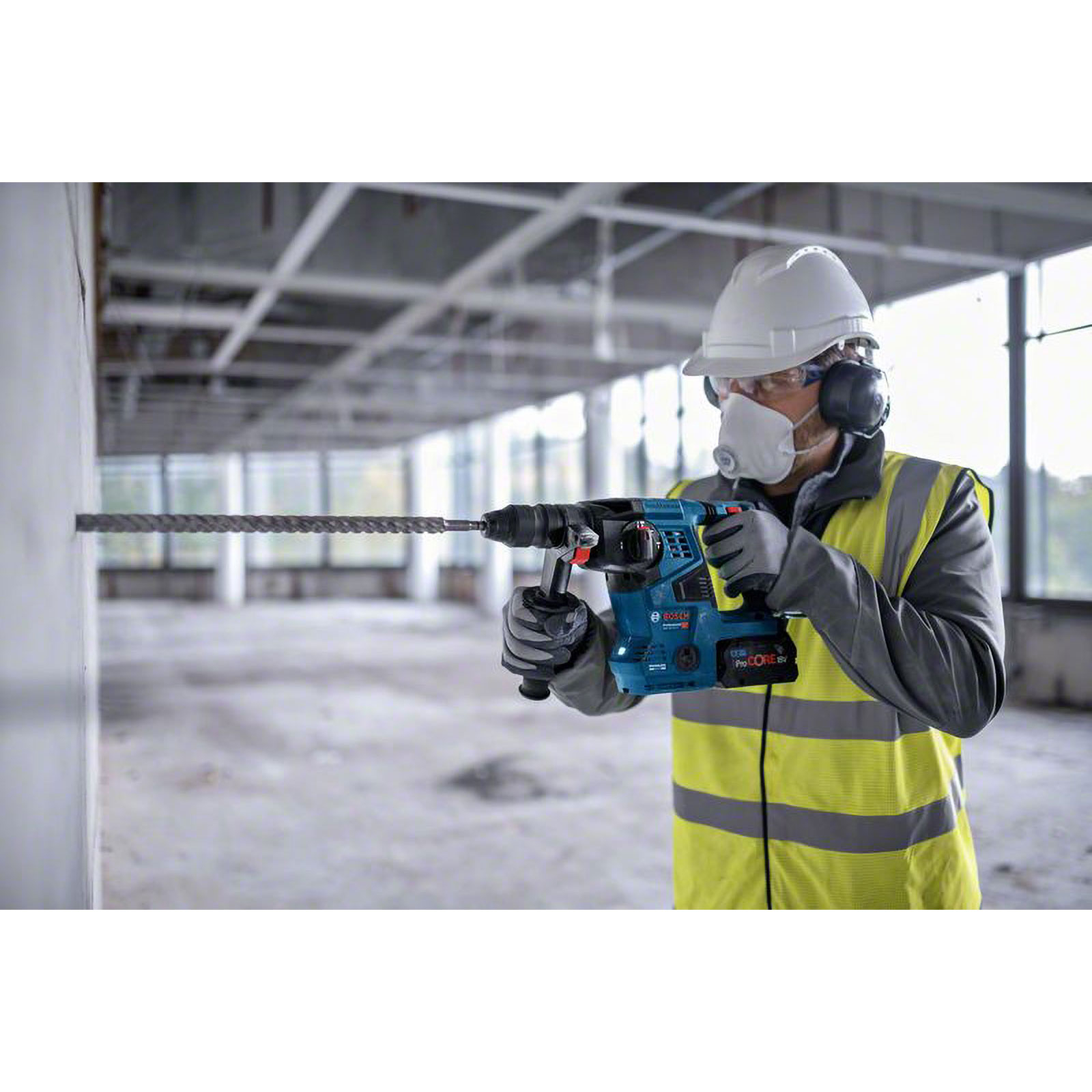 Bosch Akku-Bohrhammer GBH 18V-28 CF + GDE mit SDS plus Solo inkl. Staubabsaugung in L-Boxx - 0611921004