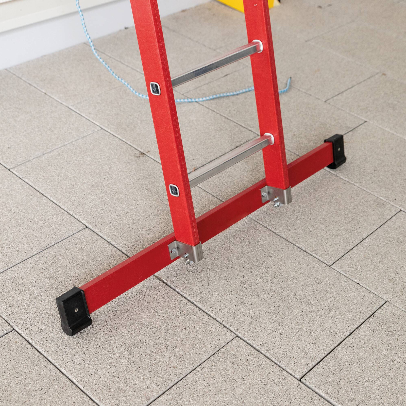 Günzburger Steigtechnik Sprossen-Schiebeleiter 2tlg. GFK mit Standard-Traverse 2 x 12 Sprossen - 036612